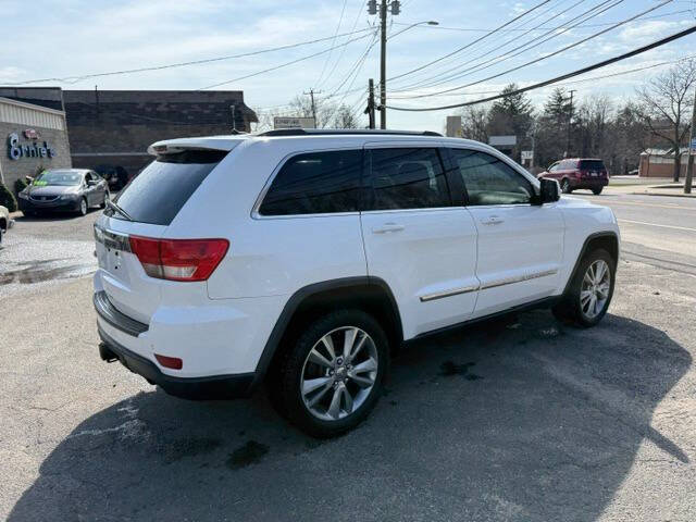 jeep grand cherokee 2013 1C4RJFAT4DC611881 image jeep grand cherokee 2013 1C4RJFAT4DC611881 image